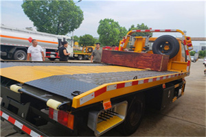 渝中区附近拖车电话号码服务