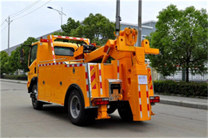 渝中区高速路拖车费